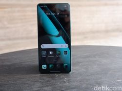 Unboxing Realme GT 7 Dream Edition Aston Martin, Cuma 200 Unit di RI