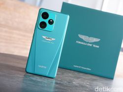 Unboxing Realme GT 7 Dream Edition Aston Martin, Cuma 200 Unit di RI