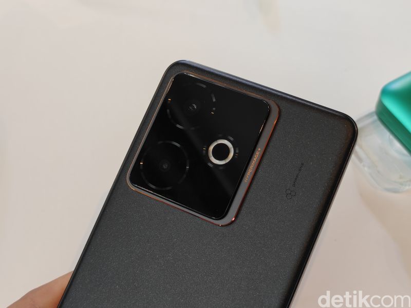 Realme GT 7T