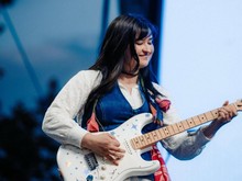 Stephanie Poetri Bersenang-senang di Head In The Clouds Festival Usai Nikah Stephanie Poetri Bersenang-senang di Head In The Clouds Festival Usai Nikah