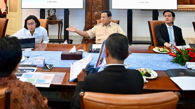 Penampakan Suasana Rapat Paket Stimulus Ekonomi Dipimpin Prabowo