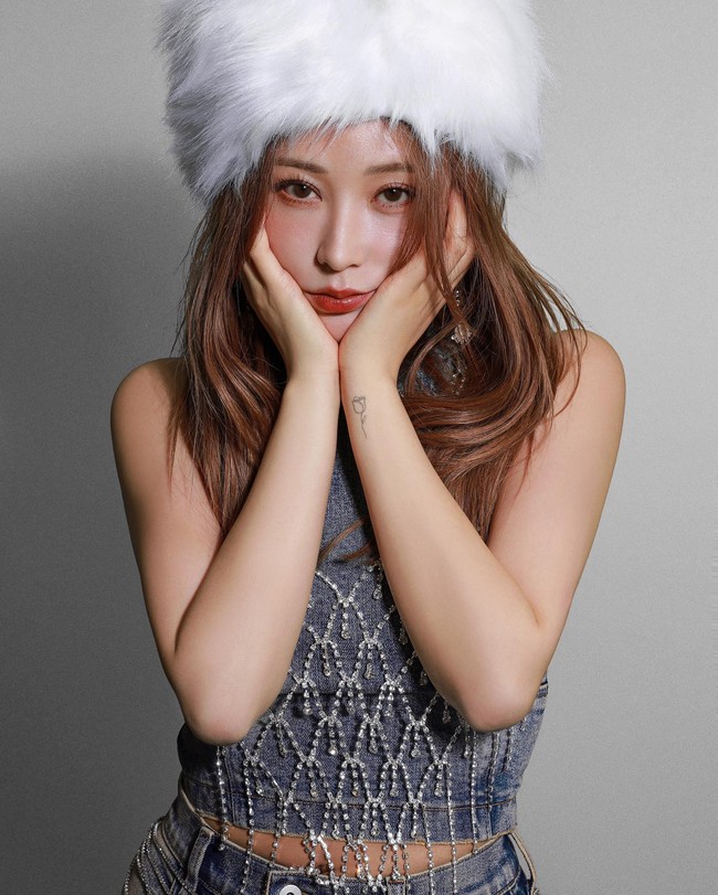 Berdasarkan laporan yang beredar, netizen menyimpulkan bahwa aktris yang dibicarakan Ashley adalah Tenka Hashimoto. Namun sampai saat ini baik Elon maupun Tenka belum menanggapi spekulasi tersebut. Foto: Instagram @super_muchiko