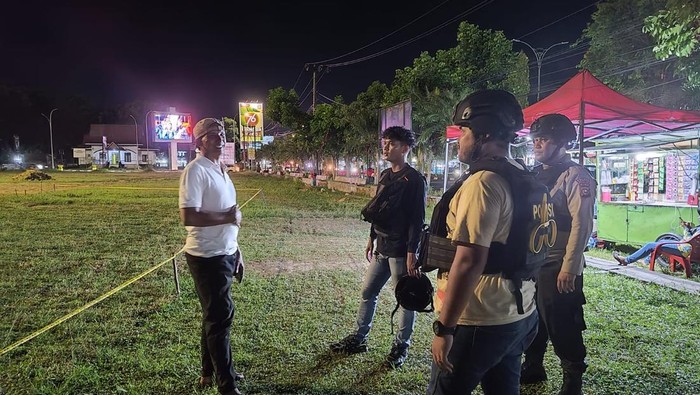 Tim Raga Polres Kampar Riau melaksanakan patroli malam untuk menciptakan rasa aman.