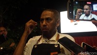 Umar Patek mengakui mendapatkan dukungan penuh dari keluarganya untuk bisnis kopi. Ia pun khusus meramu racikan kopi rempah yang merupakan warisan dari orangtuanya.