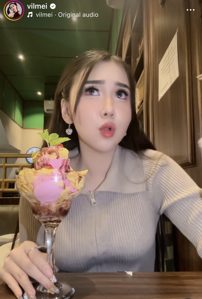 Vilmei Hobi Kulineran, Makan Kalkun hingga Hot Pot Bareng Willie Salim