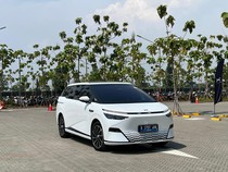 Lihat Lebih Dekat Xpeng X9, Pendatang Baru yang Bisa Bikin Alphard-Denza D9 Ketar-ketir