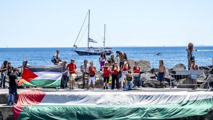 CATANIA, ITALY - JUNE 01: Greta Thunberg speaking at the press conference. Greta is part of the crew of the ship Madleen, headed to Gaza to deliver humanitarian aid on June 01, 2025 in Catania, Italy. Swedish activist Greta Thunberg is among those who will attempt to sail to Gaza on a boat organized by the Freedom Flotilla Coalition (FFC), in a bid to break Israel's blockade of the Palestinian territory. Freedom Flotilla had to abort a previous journey in early May after it said its boat came under attack by drones in international waters near Malta. (Photo by Fabrizio Villa/Getty Images)