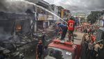 Api Lahap Deretan Toko Elektronik di Ternate