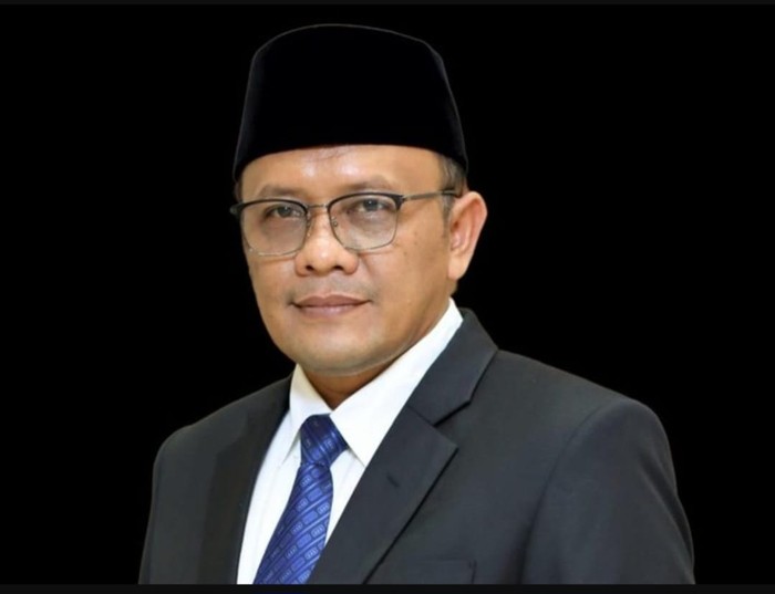 Dr. Hasan Chabibie