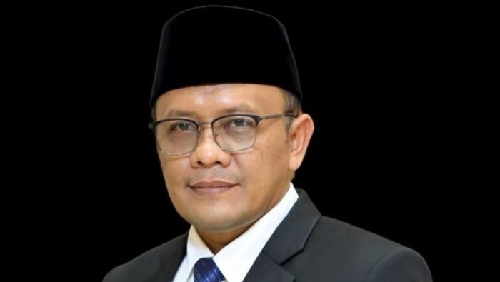 Dr. Hasan Chabibie