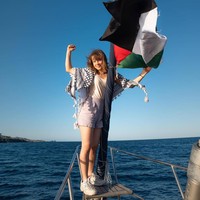 Greta Thunberg, aktivis lingkungan dan iklim asal Swedia, berlayar membawa misi untuk mendobrak pengepungan ilegal militer Israel terhadap warga Gaza, Palestina. Foto: Instagram/@gretathunberg