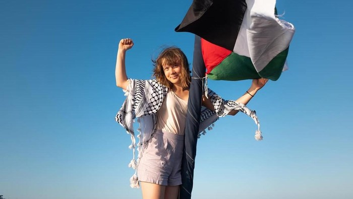Greta Thunberg bela Palestina, berlayar ke pesisir Gaza.