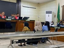 Tangis Ibu dr Aulia Saat Ceritakan Perlakuan Senior PPDS Bikin Anaknya Drop