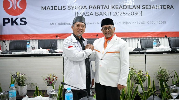 Jajaran Pengurus baru PKS Jajaran Pengurus baru PKS