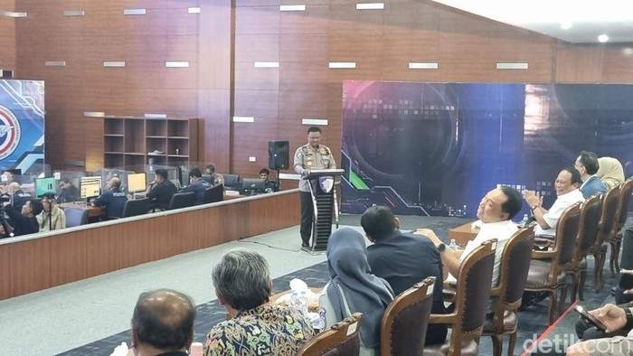 Kakorlantas Polri Irjen Agus Suryonugroho. (Taufiq/detikcom)