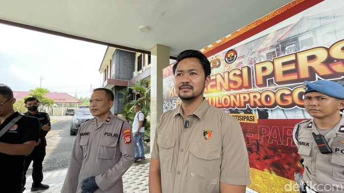 Kasat Reskrim Polres Kulon Progo, Iptu Andriana Yusuf, saat memberikan keterangan pers di Mapolres Kulon Progo, Rabu (4/6/2025).