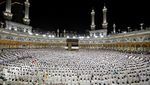 Masjidil Haram Jadi Lautan Doa dan Air Mata Jemaah