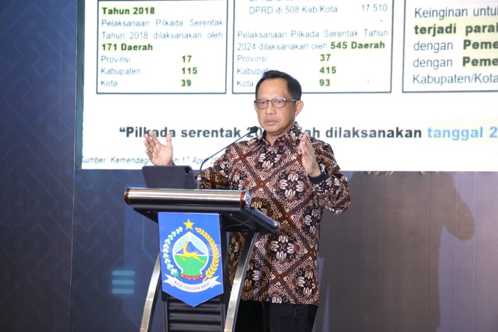 Mendagri dalam Musyawarah Perencanaan Pembangunan (Musrenbang) Rencana Pembangunan Jangka Menengah Daerah (RPJMD) 2025–2029 dan Rencana Kerja Pemerintah Daerah (RKPD) 2026 Provinsi Nusa Tenggara Barat (NTB) di Hotel Lombok Raya, Rabu (4/6/2025).