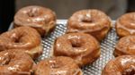 Penampakan Donat Viral yang Harganya Bisa Rp 200 Ribu Sebiji