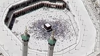Suasana Masjidilharam yang terekam kamera Poppy Bunga dalam unggahannya, Senin (2/6/2025). Foto: dok. Instagram Poppy Bunga
