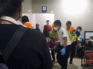 Video: Heboh Wanita Melahirkan di Toilet Stasiun Bogor