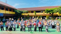 SMAN 61 Jakarta meraih peringkat ketujuh dengan nilai UTBK 615,000. Terletak di Jl. Taruna, Jl. Pahlawan Revolusi, Pondok Bambu, Kecamatan Duren Sawit, Jakarta Timur, sekolah ini terus mencetak lulusan berprestasi dari berbagai bidang. (Dok. sman61jkt.sch.id)  