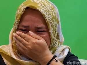 Tangis Istri Korban KKB: Dia Nyari Rezeki di Papua, Bukan untuk Dibantai