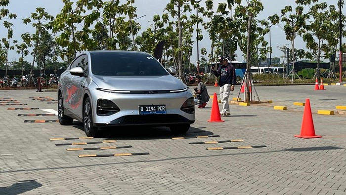 Xpeng G6