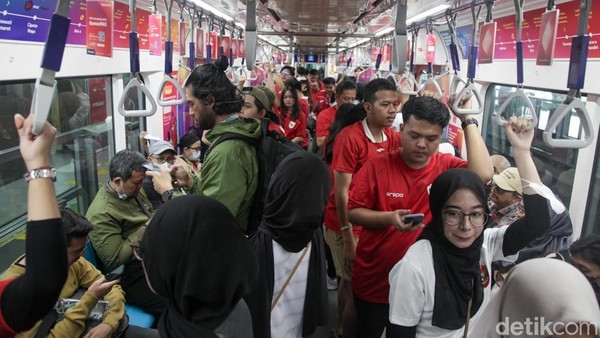 Asyik! Naik MRT Gratis Buat Suporter Timnas, Ini Syaratnya