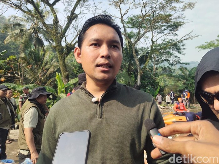 Bupati Cianjur Muhammad Wahyu