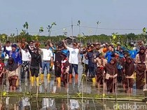 Gubernur Luthfi Ajak Mageri Segoro Tangkal Abrasi di Pesisir Jateng