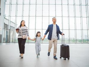 Jumlah Orang RI Liburan ke Luar Negeri Anjlok, Begini Datanya