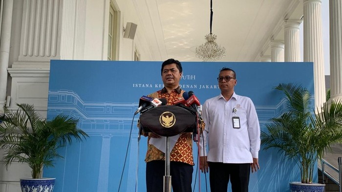 Wakil Menteri Sekretaris Negara (Wamensesneg) Juri Ardianto di kompleks Istana Kepresidenan, Jakarta, Kamis (5/6/2025).