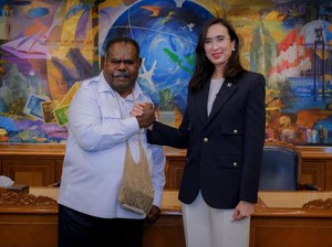 Raja Ampat Dibayangi Tambang Nikel, Menpar Widiyanti Ingatkan Wisata Berkelanjutan