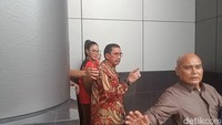 Nikita Mirzani pada Kamis (5/6/2025) dilimpahkan ke Kejaksaan Negeri Jakarta Selatan. (Foto: Muhammad Ahsan Nurrijal)