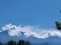 19 Kali Erupsi dalam Sepekan, Gunung Raung Bertatus Waspada
