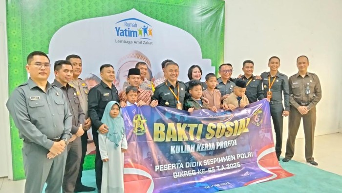 Peserta Serdik Sespimmen Polri Dikreg ke-65 melaksanakan KKP sekaligus baksos di Tangsel.