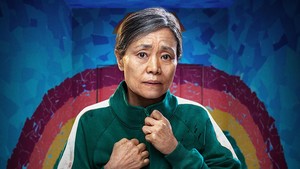 Geum Ja (Kang Ae Shim) punya satu senjata yang mungkin akan jadi penyelamat penting buat Squid Game 3. (Foto: dok. Netflix Korea)