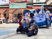 Melihat Tradisi Unik Santri di Sukabumi Hias Domba Kurban Jelang Idul Adha
