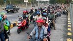 Tradisi Toron Idul Adha Jembatan Suramadu Ramai Pemudik
