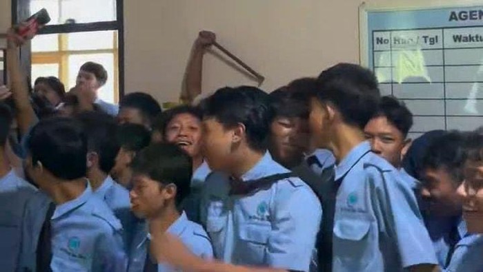 Viral oknum wartawan di Kediri dikepung siswa SMK