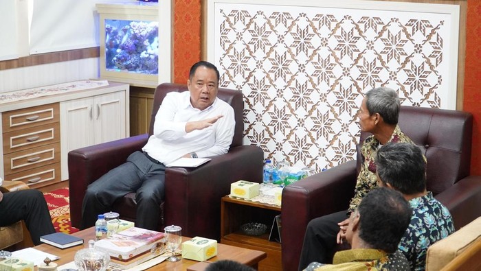 Wagub Sumsel Cik Ujang saat bertemu dengan Perpadi Sumsel.
