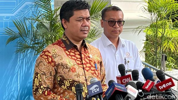 Wakil Menteri Sekretaris Negara (Wamensesneg) Juri Ardiantoro