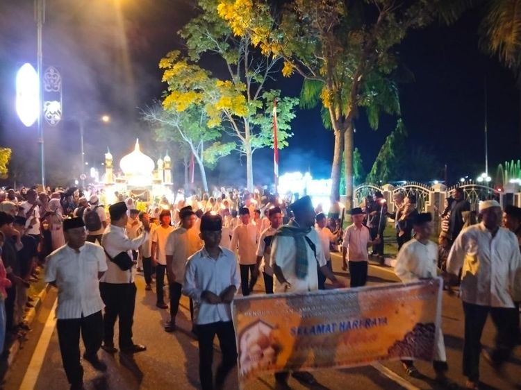 Dari Pekanbaru hingga Inhu, Begini Potret Pawai Obor di Riau