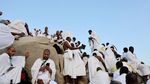 Wukuf di Arafah, Jutaan Jemaah Tenggelam dalam Doa dan Haru