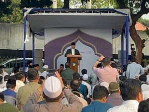 Khotbah Anies di Idul Adha: Kompetensi Dikalahkan Koneksi