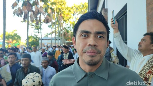 Ditto Percussion saat ditemui seusai mengikuti salat Idul Adha di Lapangan Tibubeneng, Canggu, Kuta Utara, Badung, Bali, Jumat (6/6/2025). (Foto: Ahmad Firizqi Irwan/detikBali)