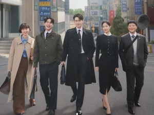 Law and The City Tayang Bulan Depan, Lee Jong Suk Cs Jadi Pengacara Avengers