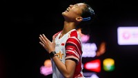 Putri gagal melaju ke semifinal usai kalah dengan skor 19-21, 20-22. Foto: ANTARA FOTO/Rivan Awal Lingga