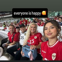 Tak sampai disitu, rumor yang beredar mengenai hubungan Jennifer dan Justin semakin menuai atensi ketika pemain serial ‘Kisah untuk Geri’ ini menonton bersama keluarga Hubner. Foto: instagram Brigitte Hubner